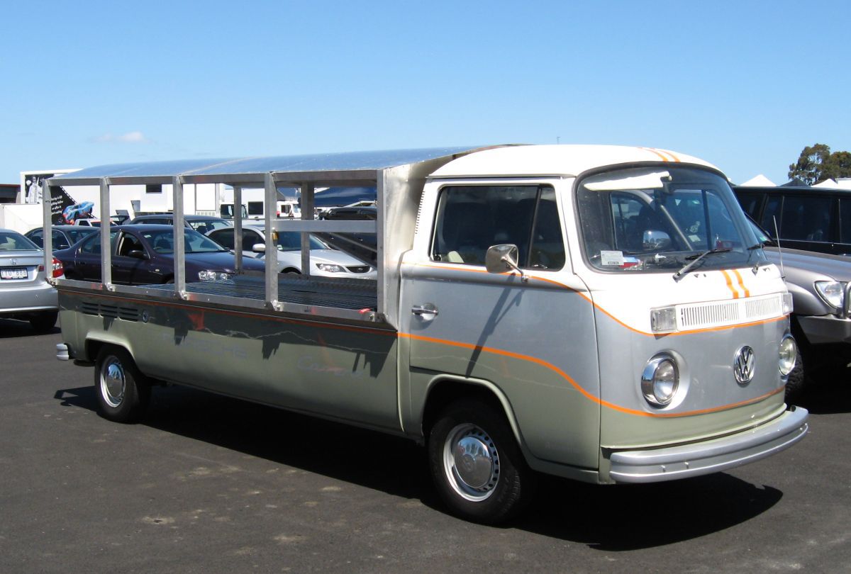 Load In Thursday vol-222 #Racing #vw #TransporterThursday