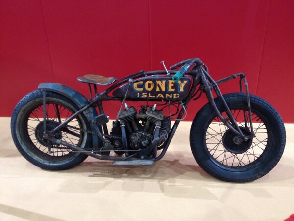 #coneyisland #wallofdeath #indian scout #motorcycle