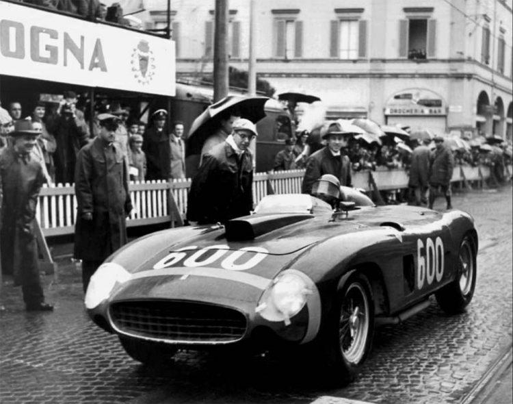  Juan Manuel Fangio In His Ferrari 290 Mm At The 