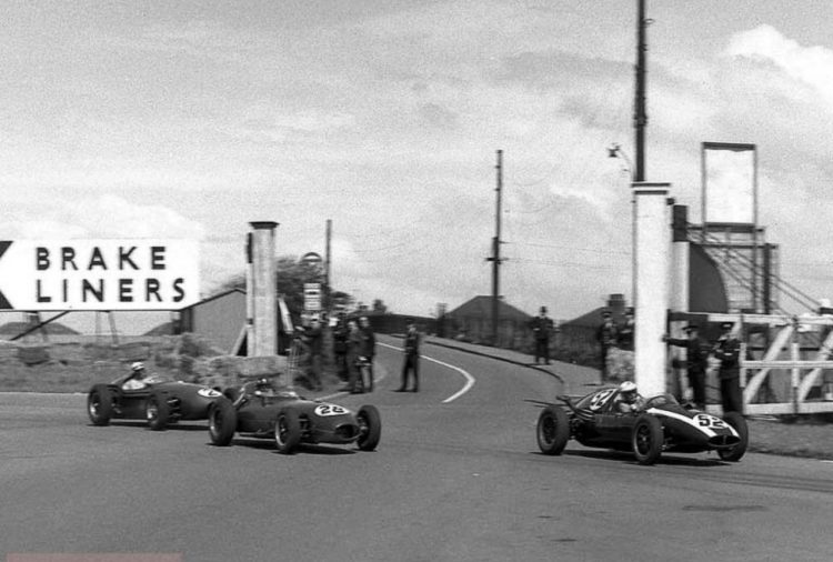  Peter Ashdown In The 52 Cooper T45 Graham Hill #F1