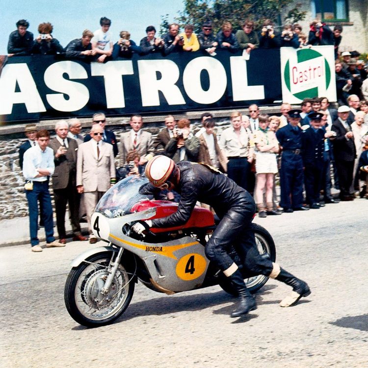  Mike Hailwood Push Starting His Honda Rc181 At The #Motorcycle