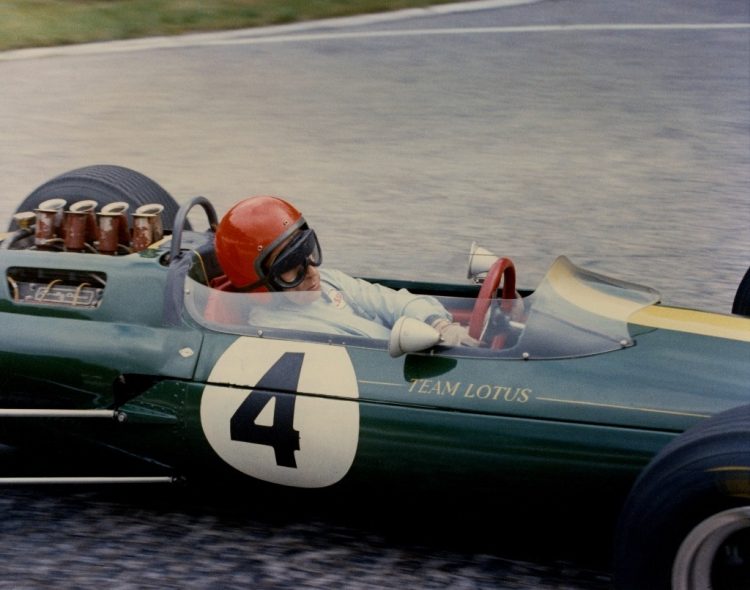  Peter Arundell In The Lotus 25 During The Grand #F1