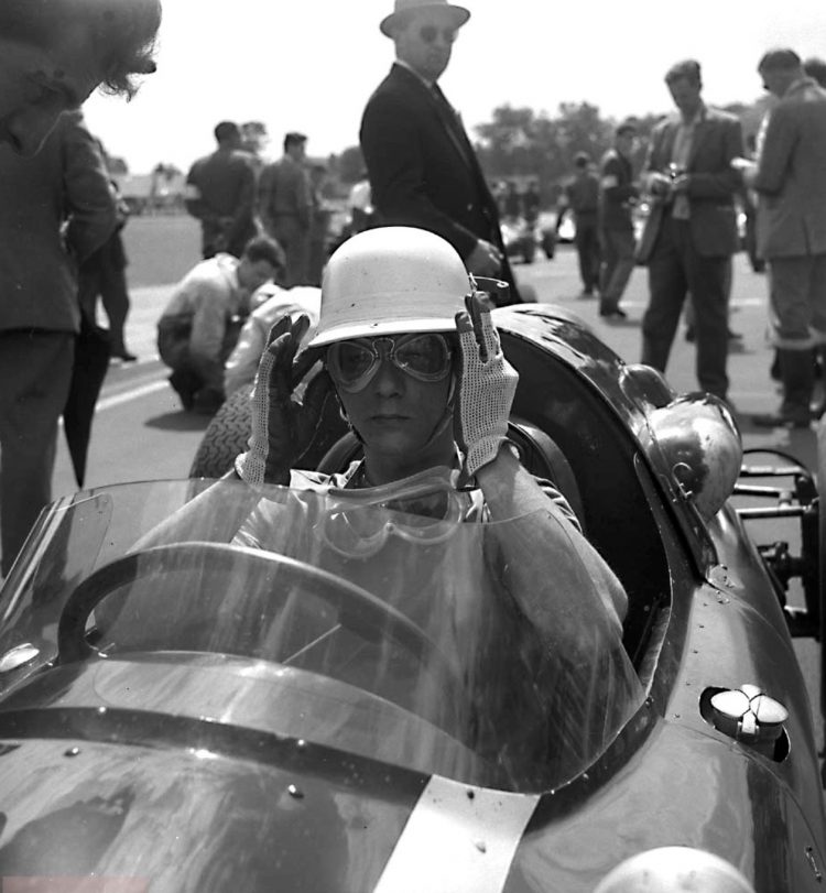  Masten Gregory About To Start The British Grand #F1