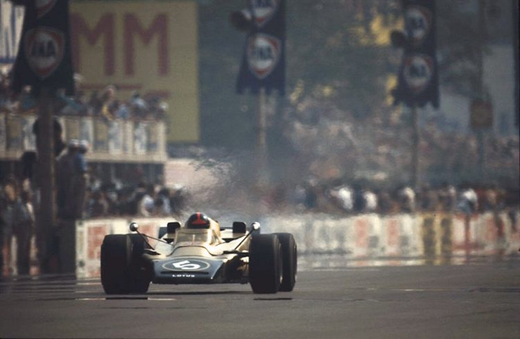  Emerson Fittipaldi Drives The Gas Turbine Driven #F1