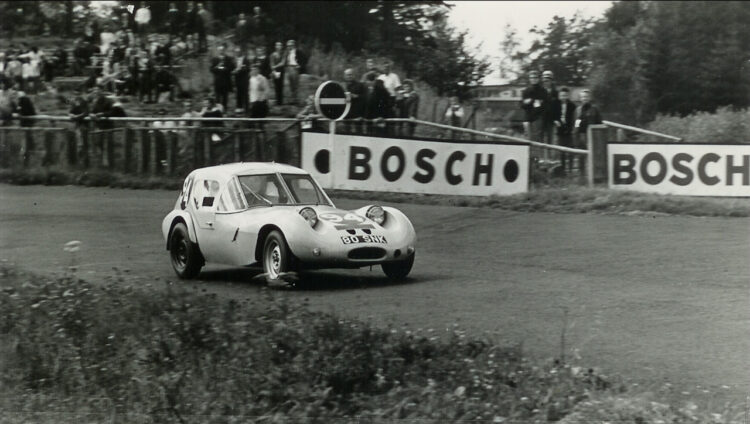  The Marcos Gt Of John Sutton Running For Fifth At 