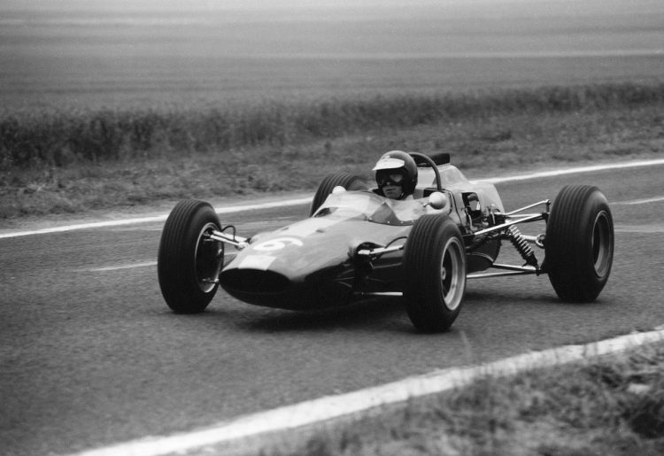  Jim Clark In The Ron Harris Lotus 35 At A Formula 