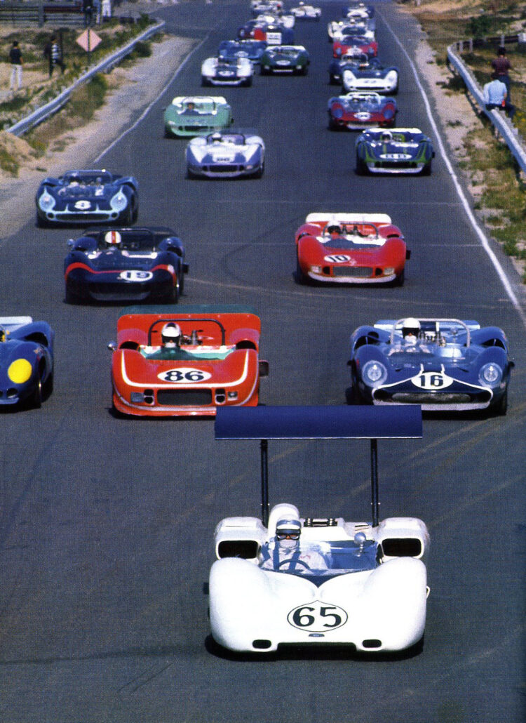  Phil Hill Leads The Field During The Bridgehampton 