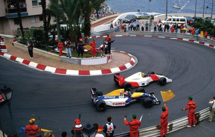  Ayrton Senna Mclaren Mp47A In A Heated Battle #F1