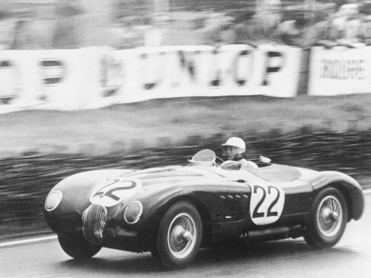  Stirling Moss In A Jaguar C Type During The 24 #LeMans
