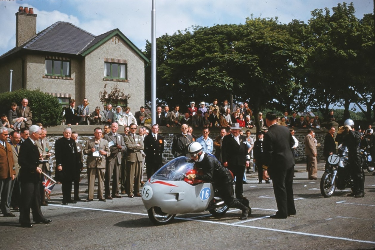 #IOMTT 1957 John Surtees on a #MVAgusta #Motorcycle