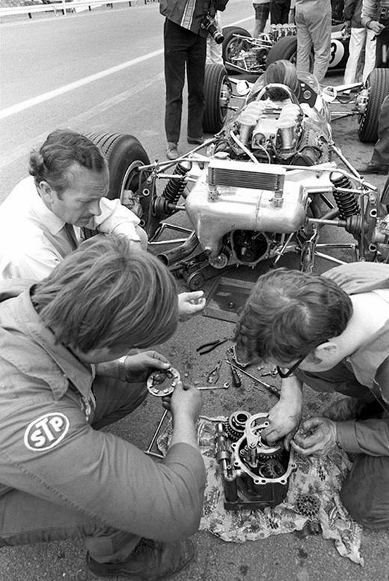 colin chapman 1967 #F1 colin chapman 1967 #F1
