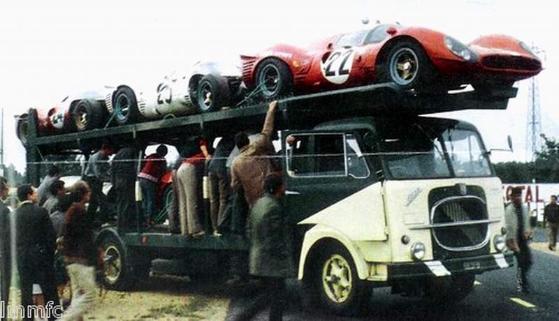 Load In Thursday vol-363 #transporterthursday #Ferrari